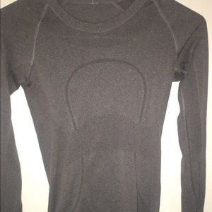 Lululemon swiftly tech long sleeve
